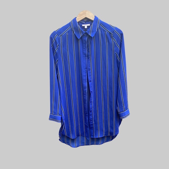 Como Vintage long blue button down shirt size XS - Picture 2 of 6